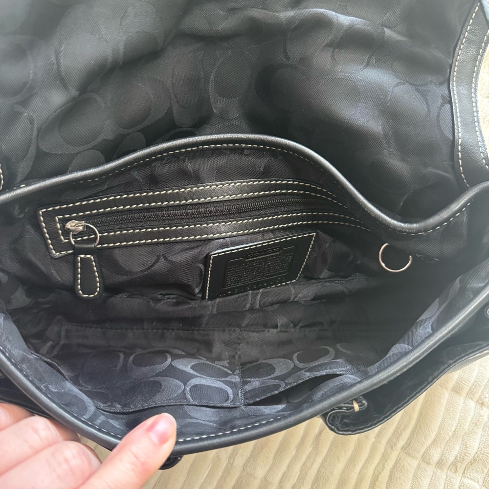 Coach Black Shoulder Soho Black Multi Pocket Bag - Picture 7 of 9